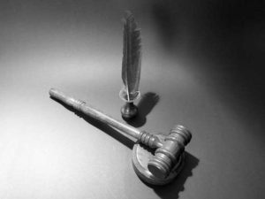 Was ist ein Legat? – Erbe und Vermächtnis